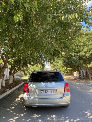 Toyota Avensis 2008, 251,000 km - 2.0 л - Salyan