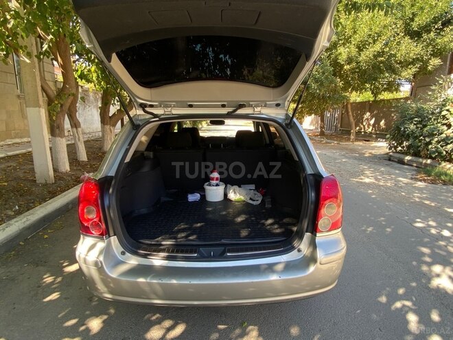 Toyota Avensis 2008, 251,000 km - 2.0 л - Salyan