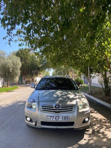 Toyota Avensis 2008, 251,000 km - 2.0 л - Salyan