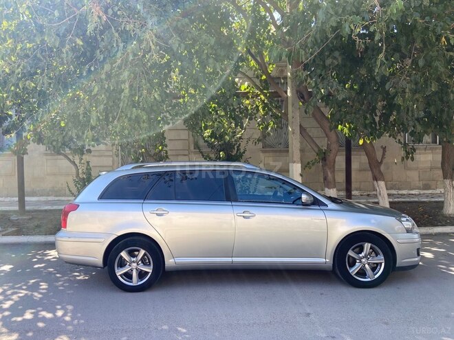 Toyota Avensis 2008, 251,000 km - 2.0 л - Salyan