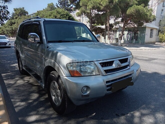 Mitsubishi Pajero 2006, 320,000 km - 3.8 л - Xırdalan