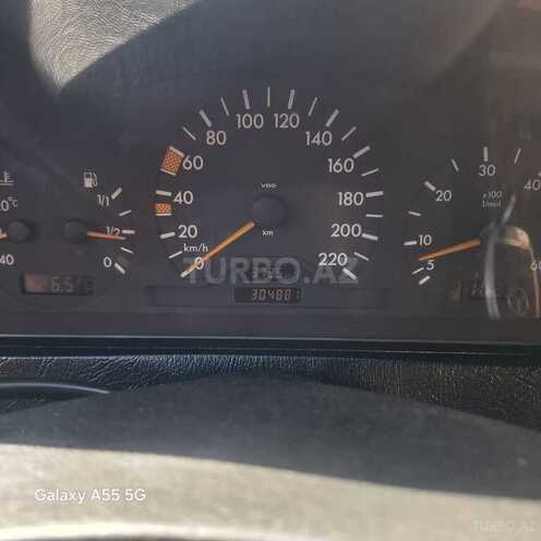 Mercedes C 200 2000, 304,881 km - 2.2 л - Bakı