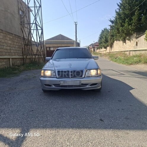 Mercedes C 200 2000, 304,881 km - 2.2 л - Bakı