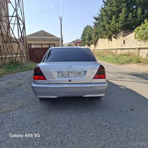 Mercedes C 200 2000, 304,881 km - 2.2 л - Bakı