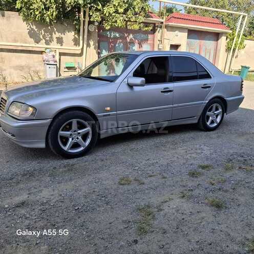Mercedes C 200 2000, 304,881 km - 2.2 л - Bakı