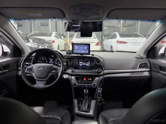 Hyundai Avante 2017, 164,000 km - 1.6 л - Sumqayıt