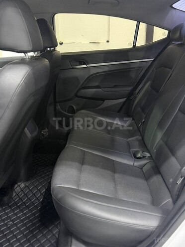 Hyundai Avante 2017, 164,000 km - 1.6 л - Sumqayıt
