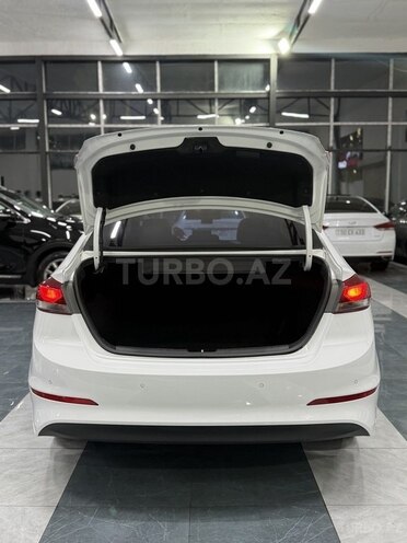 Hyundai Avante 2017, 164,000 km - 1.6 л - Sumqayıt