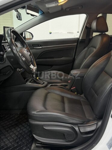 Hyundai Avante 2017, 164,000 km - 1.6 л - Sumqayıt