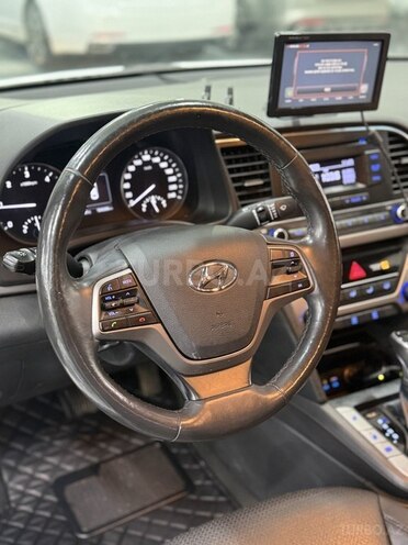 Hyundai Avante 2017, 164,000 km - 1.6 л - Sumqayıt
