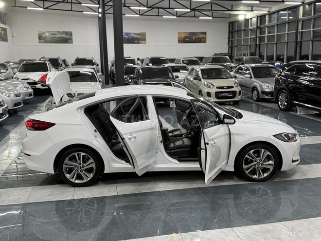 Hyundai Avante 2017, 164,000 km - 1.6 л - Sumqayıt