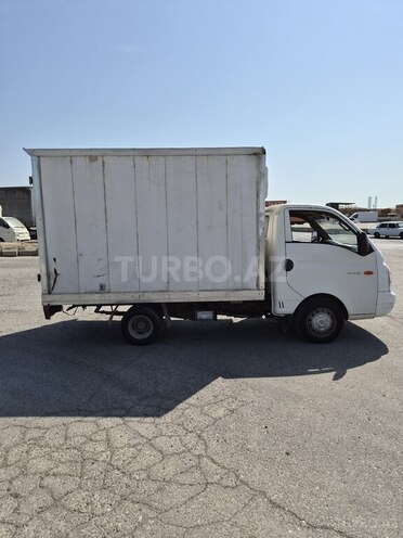 Hyundai H 100 2009, 270,000 km - 2.6 l - Bakı