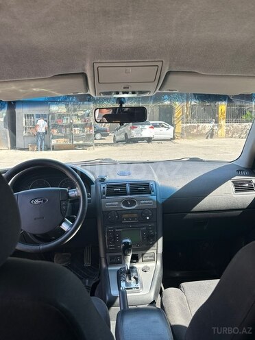 Ford Mondeo 2004, 276,522 km - 2.0 l - Bakı