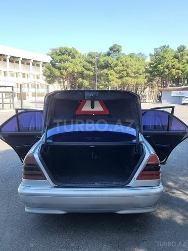 Mercedes C 180 1995, 379,000 km - 1.8 l - Sumqayıt