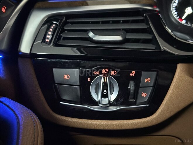 BMW 530 2018, 97,000 km - 2.0 l - Bakı