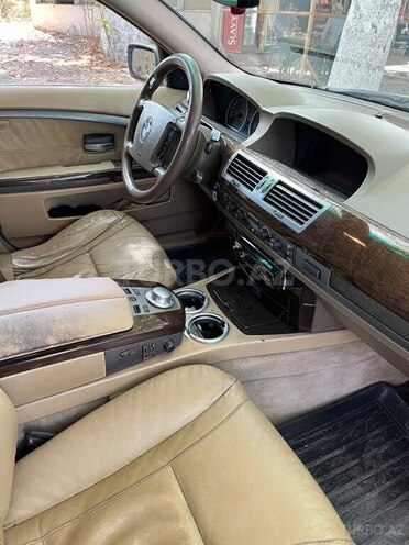 BMW 745 2004, 350,000 km - 4.4 л - Ağdam