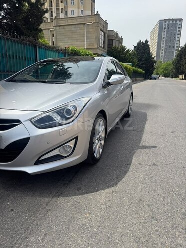 Hyundai i40 2012, 246,000 km - 2.0 l - Bakı