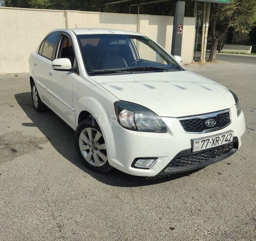 Kia Rio 2010, 350,000 km - 1.5 l - Bakı