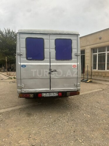 Mercedes 508 1992, 235,000 km - 2.3 l - Yevlax