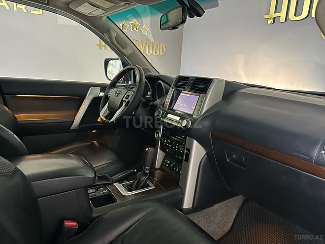 Toyota Land Cruiser Prado 2011, 208,000 km - 4.0 л - Bakı