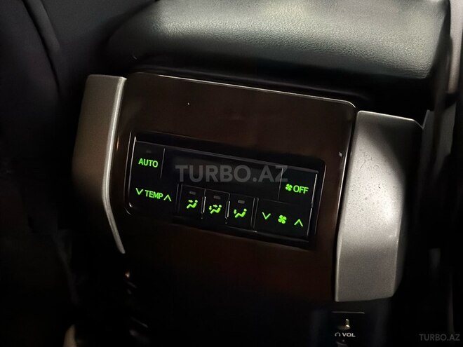 Toyota Land Cruiser Prado 2011, 208,000 km - 4.0 л - Bakı