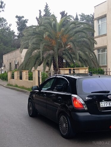 Kia Rio 2006, 290,000 km - 1.4 l - Şirvan