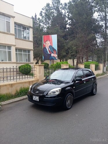 Kia Rio 2006, 290,000 km - 1.4 l - Şirvan
