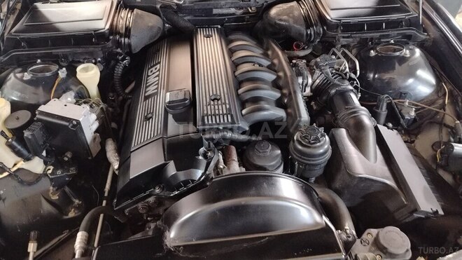 BMW 323 1996, 500,000 km - 2.5 l - Bakı