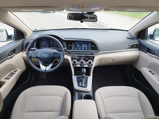 Hyundai Elantra 2019, 105,000 km - 2.0 л - Bakı
