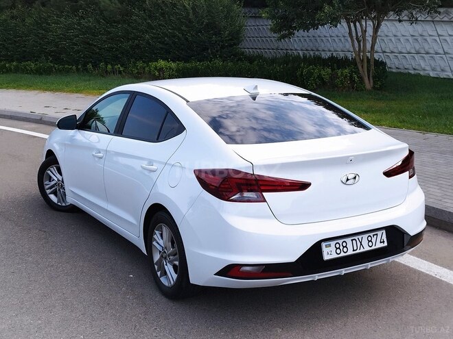 Hyundai Elantra 2019, 105,000 km - 2.0 л - Bakı