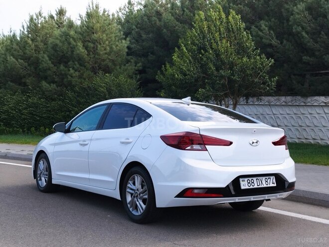 Hyundai Elantra 2019, 105,000 km - 2.0 л - Bakı