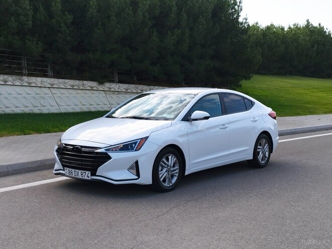 Hyundai Elantra 2019, 105,000 km - 2.0 л - Bakı