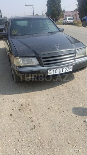 Mercedes C 220 1995, 454,646 km - 2.2 l - Göygöl
