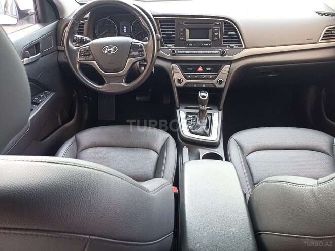 Hyundai Avante 2017, 191,000 km - 1.6 l - Bakı