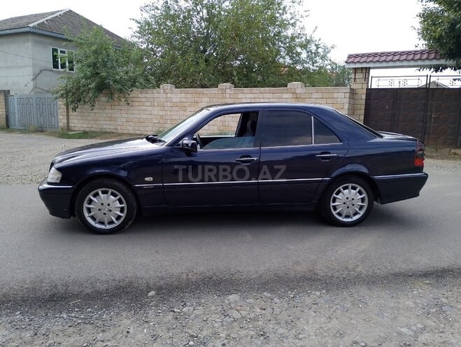 Mercedes C 200 1997, 325,000 km - 2.0 л - Bakı