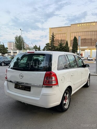 Opel Zafira 2009, 360,000 km - 2.2 l - Sumqayıt