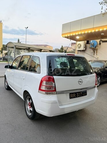 Opel Zafira 2009, 360,000 km - 2.2 l - Sumqayıt