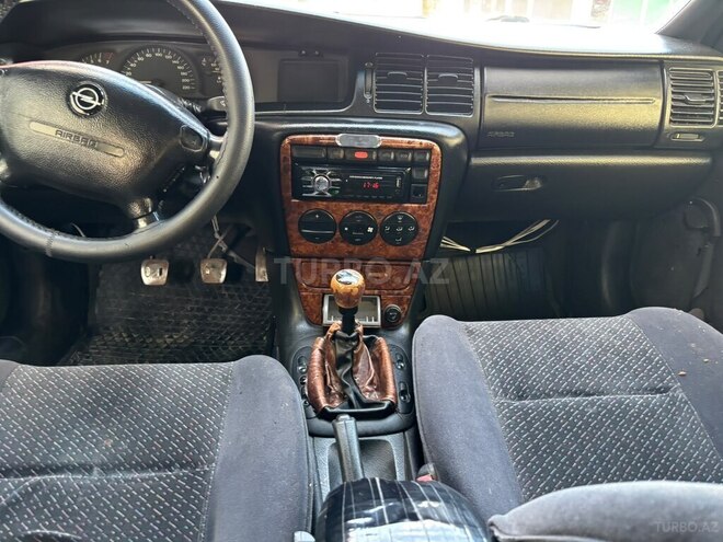 Opel Vectra 1996, 420,150 km - 1.8 l - Bakı