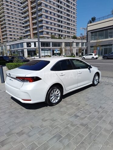 Toyota Corolla 2022, 87,000 km - 1.6 l - Bakı