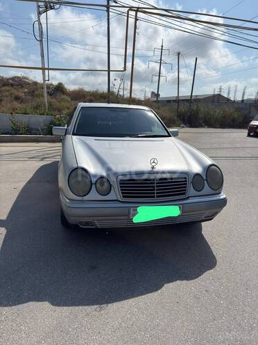 Mercedes E 240 2000, 470,780 km - 2.4 l - Bakı