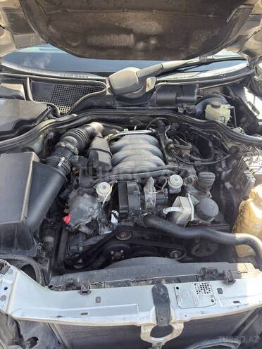 Mercedes E 240 2000, 470,780 km - 2.4 l - Bakı