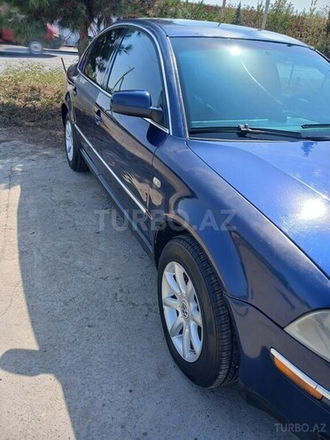 Volkswagen Passat 2003, 364,855 km - 1.8 l - Saatlı
