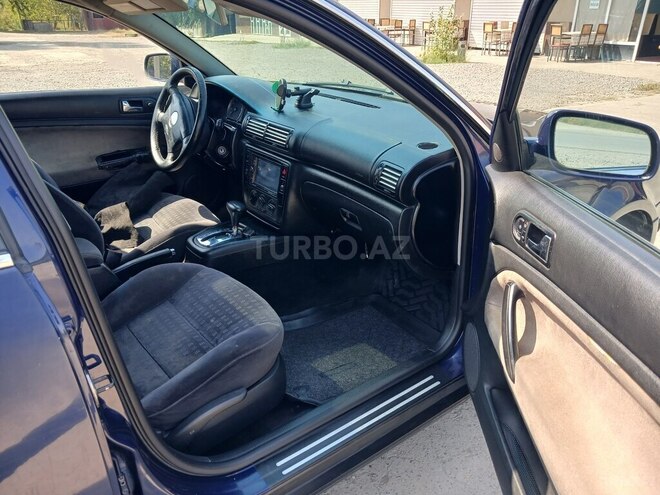 Volkswagen Passat 2003, 364,855 km - 1.8 l - Saatlı