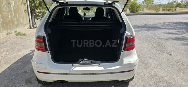 Mercedes B 170 2007, 94,000 km - 1.7 l - Bakı