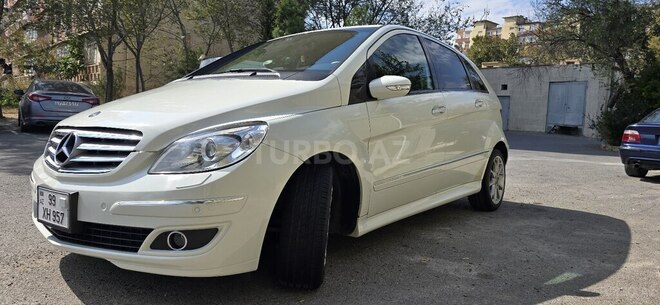 Mercedes B 170 2007, 94,000 km - 1.7 l - Bakı