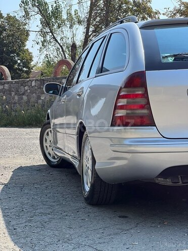 Mercedes C 200 2001, 350,000 km - 2.0 l - Şəki