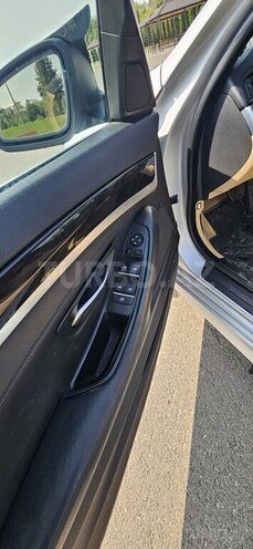 BMW 528 2012, 325,000 km - 2.0 l - Bakı