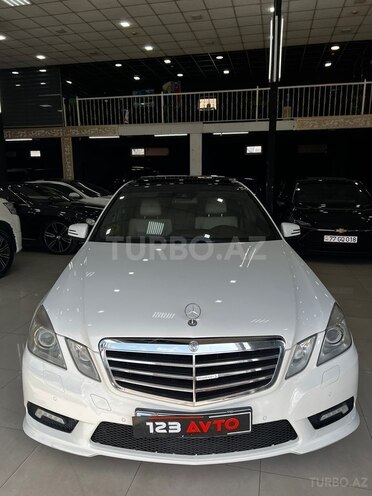 Mercedes E 250 4MATIC 2010, 234,000 km - 2.1 l - Bakı