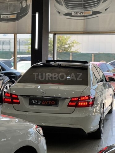 Mercedes E 250 4MATIC 2010, 234,000 km - 2.1 l - Bakı