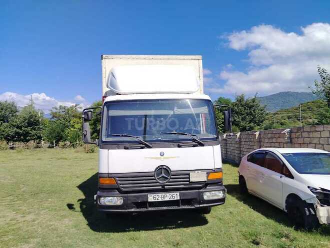 Mercedes Atego 815 2002, 840,000 km - 4.3 l - Zaqatala